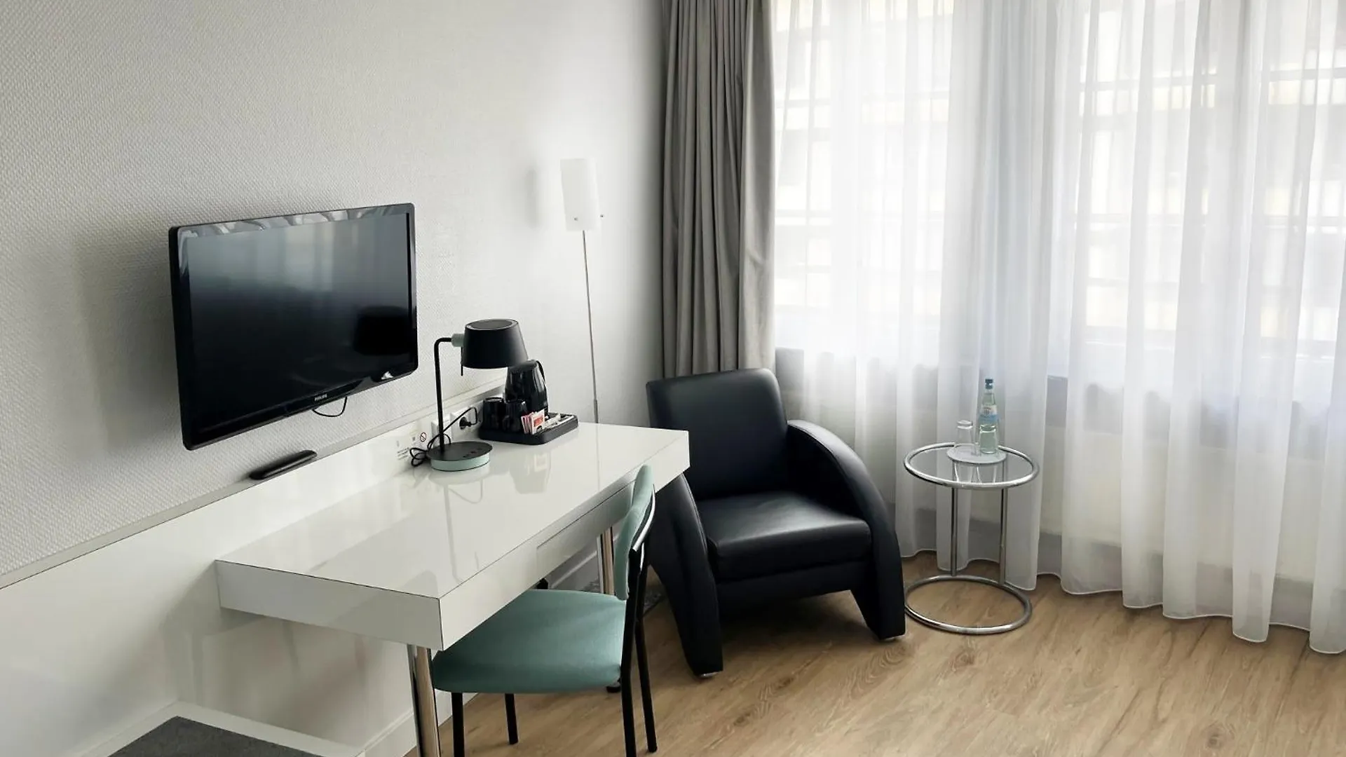 ****  Garner Hotel Berlin - Checkpoint Charlie By Ihg Tyskland